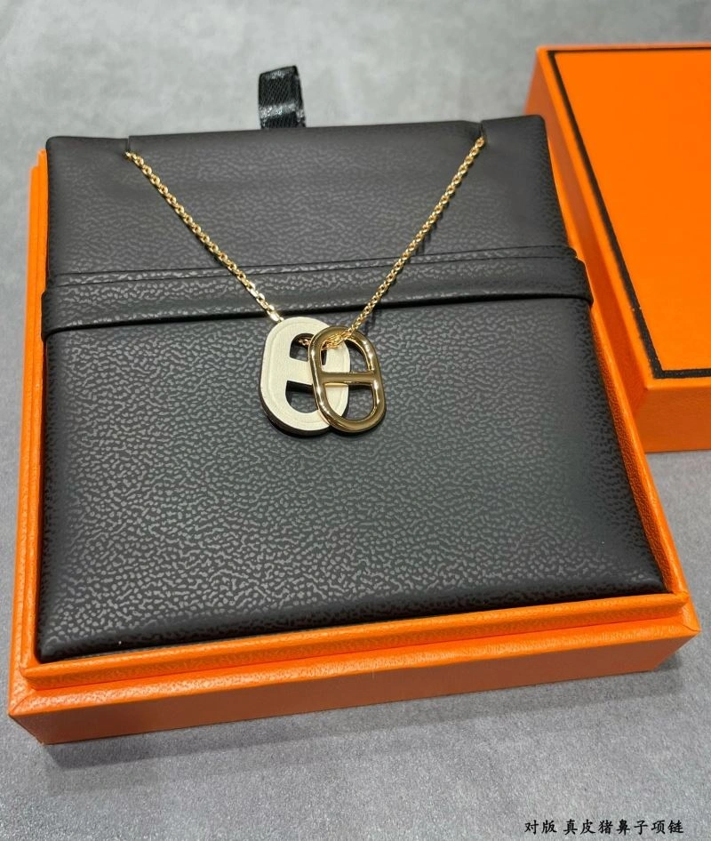 Minimalist Hermes Necklaces 247484