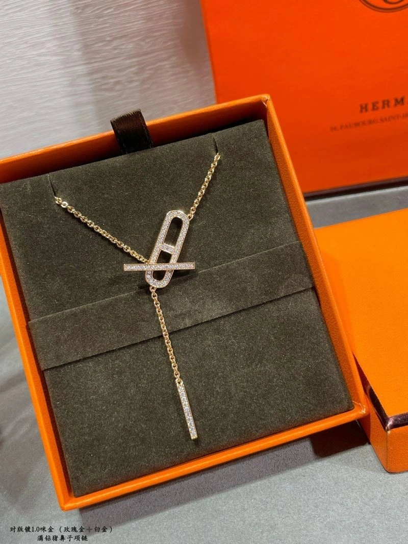 Minimalist Hermes Necklaces 247482