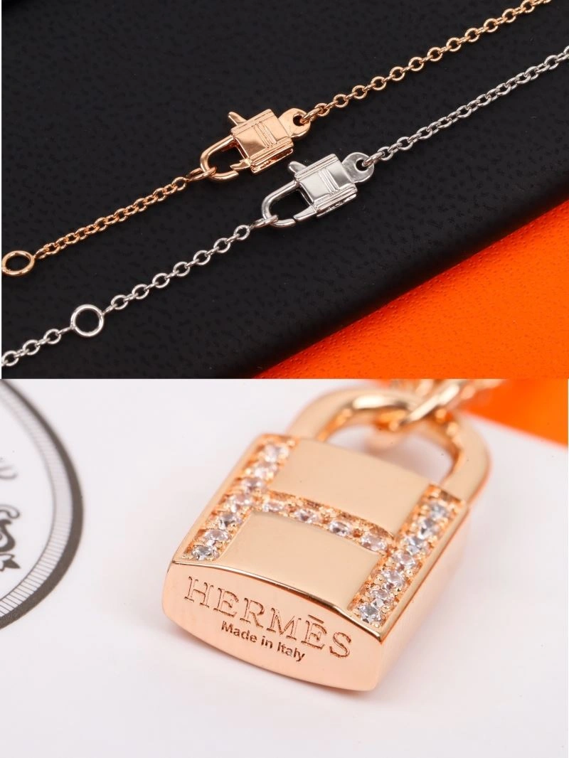 Elegant Hermes Necklaces 247489