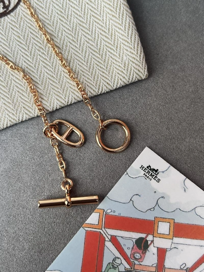 Resilient Hermes Necklaces 247267