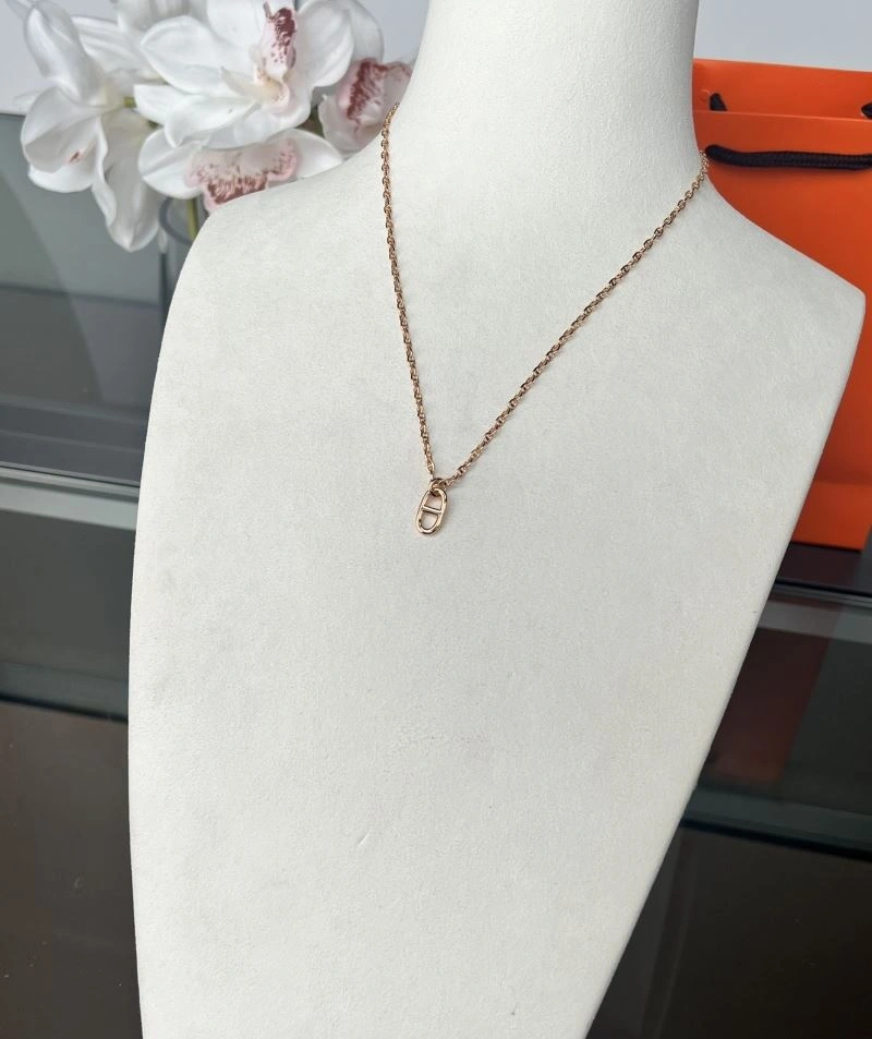 Resilient Hermes Necklaces 247267