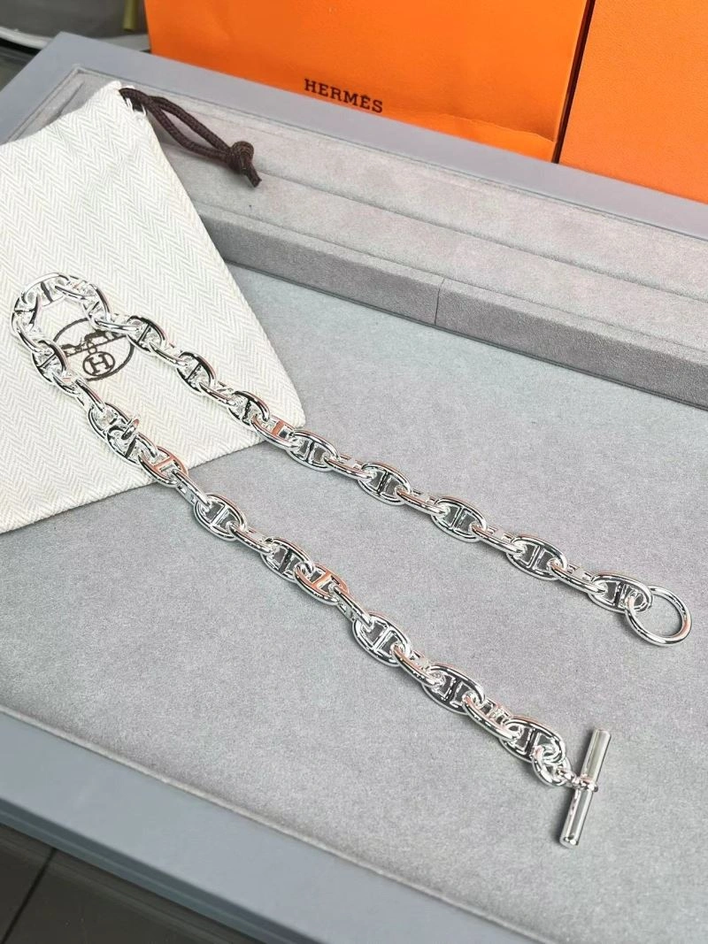 Minimalist Hermes Necklaces 247169