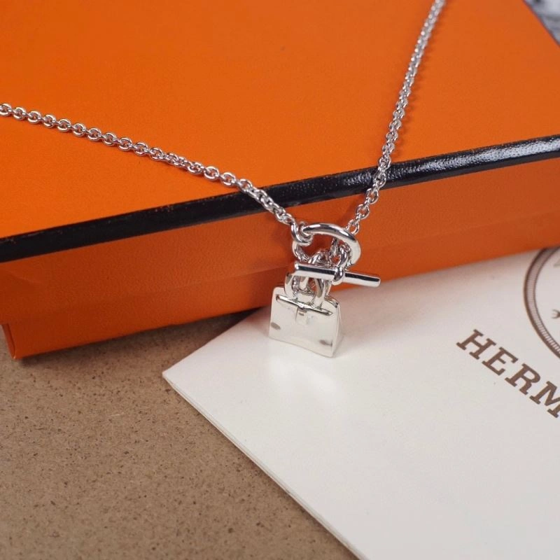 StreetReady Hermes Necklaces 247171