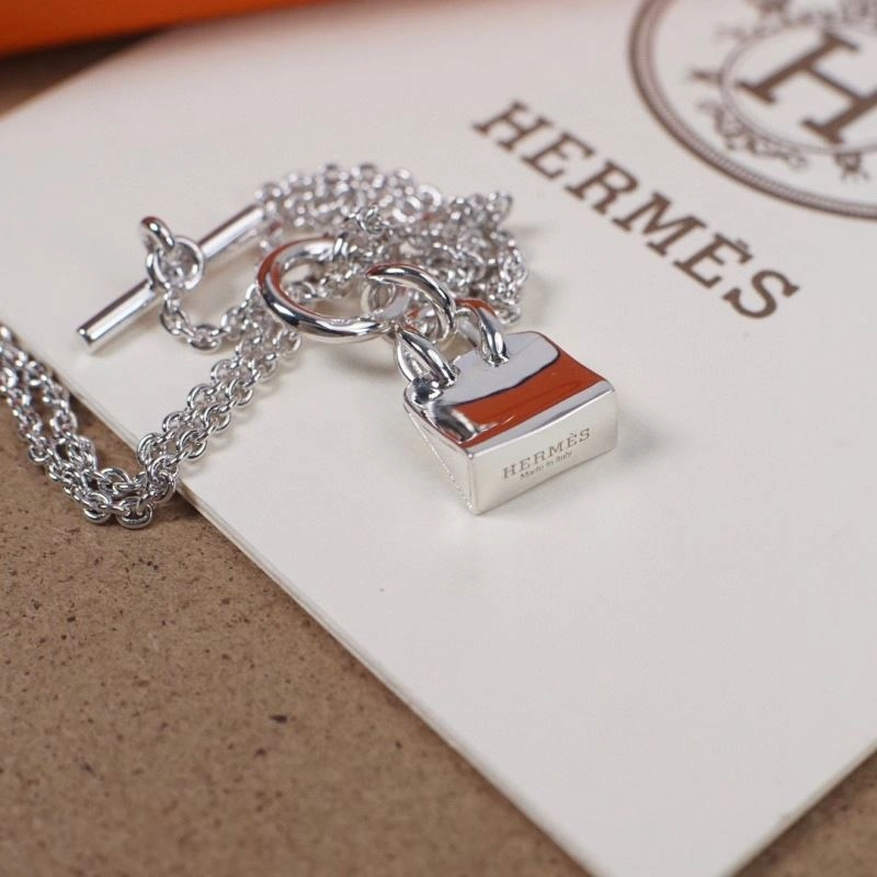 StreetReady Hermes Necklaces 247171