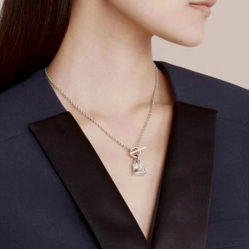 StreetReady Hermes Necklaces 247171