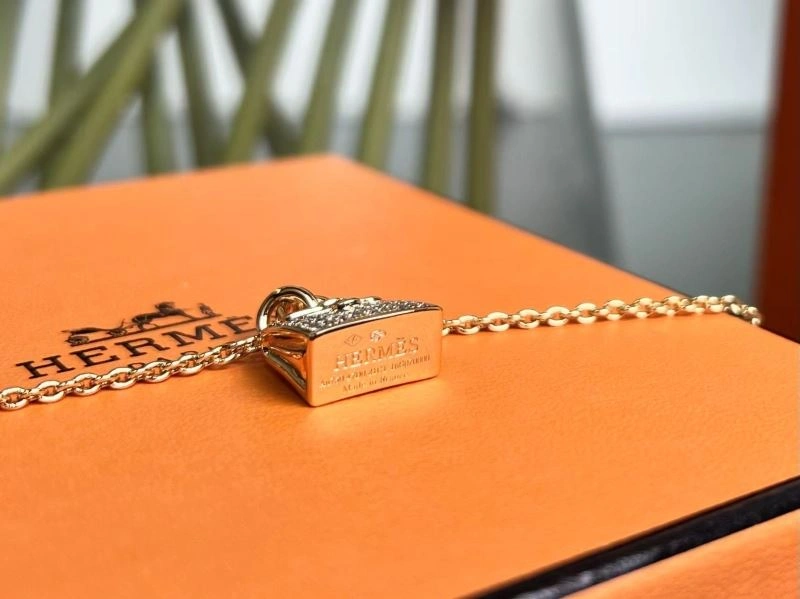Hermes Necklaces Comfortable 247170