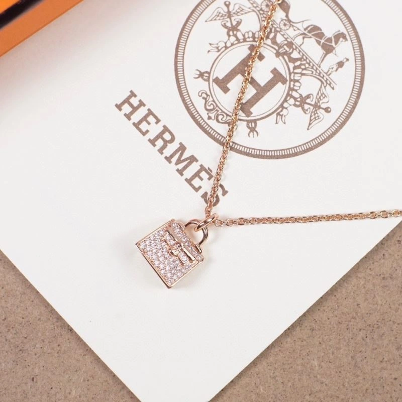 Flexible Hermes Necklaces 247137
