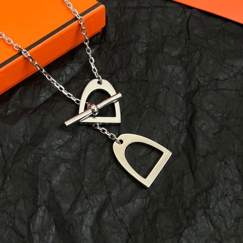 Hermes Necklaces EyeCatching 247120