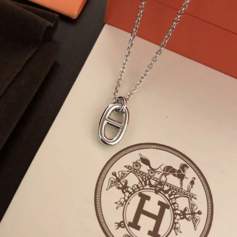 Hermes Necklaces Lightweight 247117
