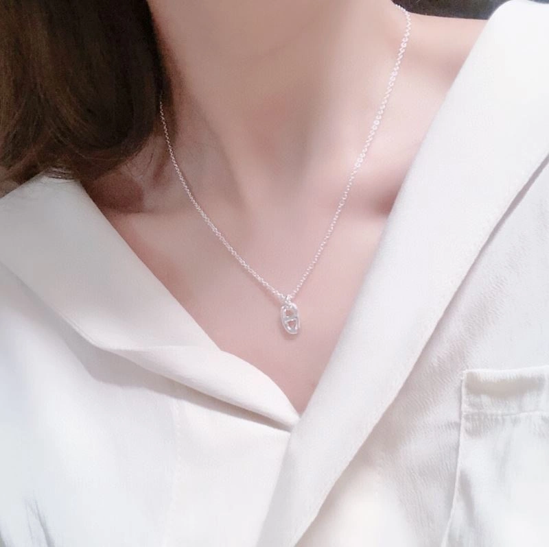 Hermes Necklaces Lightweight 247117