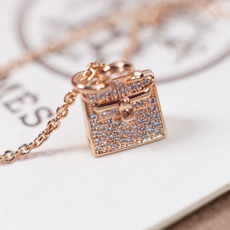 ModernLook Hermes Necklaces 247068