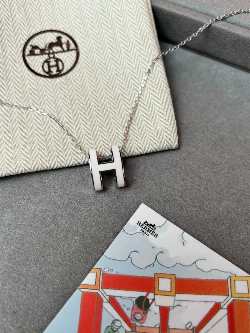 Contemporary Hermes Necklaces 247043
