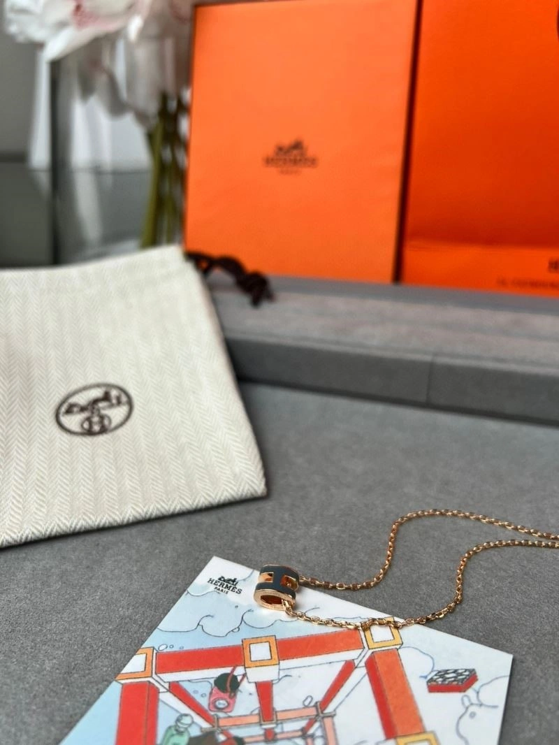 Comfortable Hermes Necklaces 247039