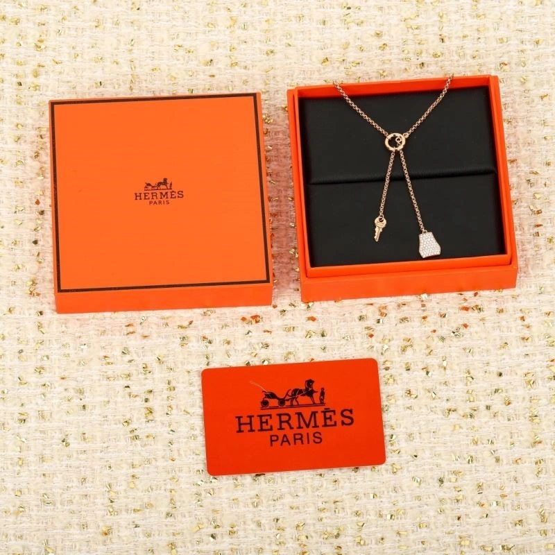 FashionForward Hermes Necklaces 247031