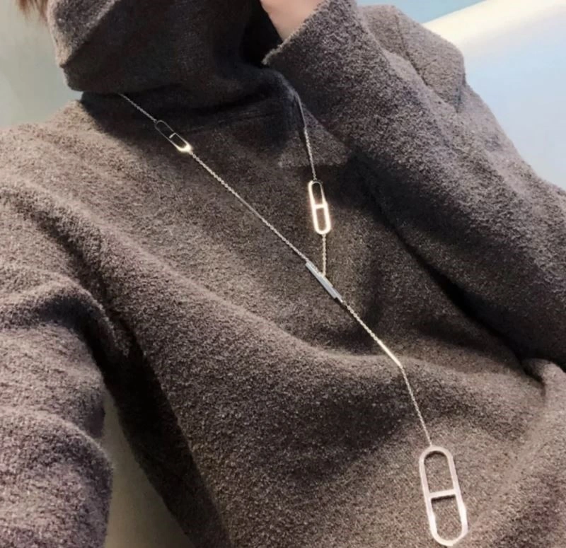 EyeCatching Hermes Necklaces 247018