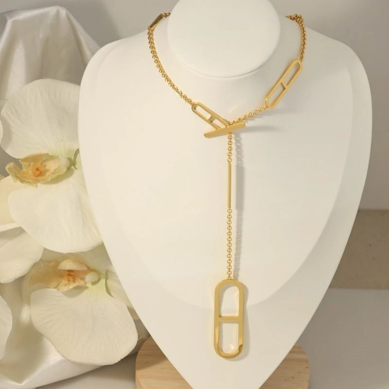 EyeCatching Hermes Necklaces 247018