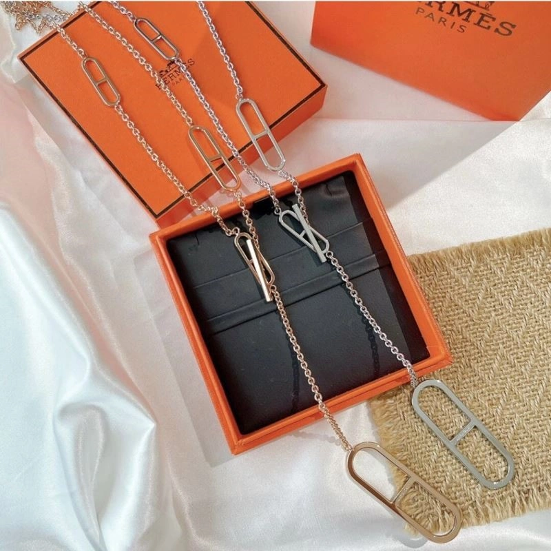 EyeCatching Hermes Necklaces 247018