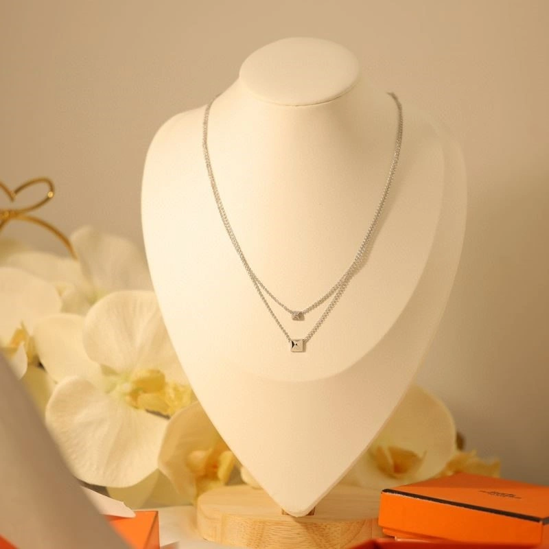 Hermes Necklaces Versatile 246988