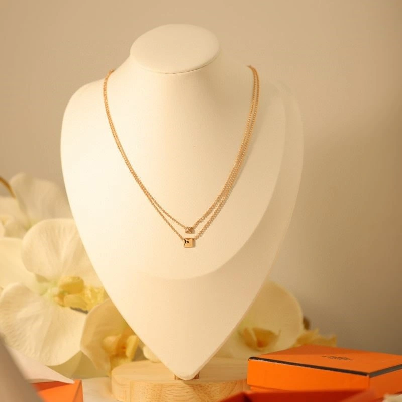 Hermes Necklaces Versatile 246988