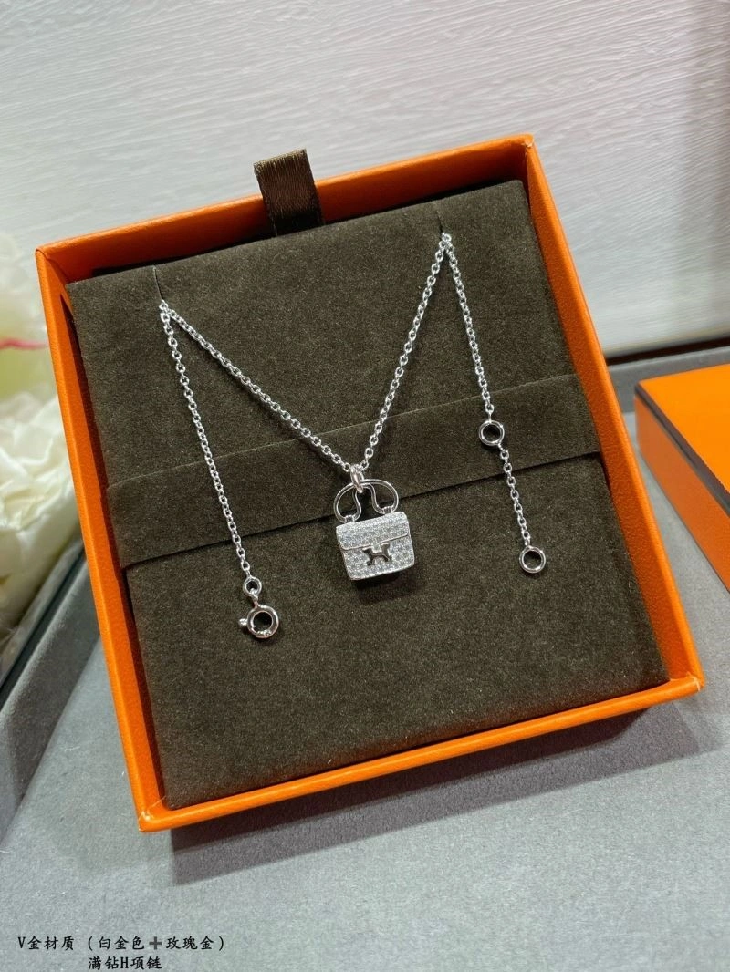 WaterResistant Hermes Necklaces 246989
