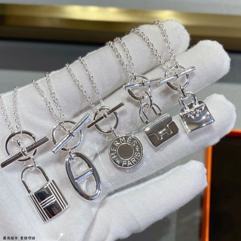 Hermes Necklaces Compact 246981