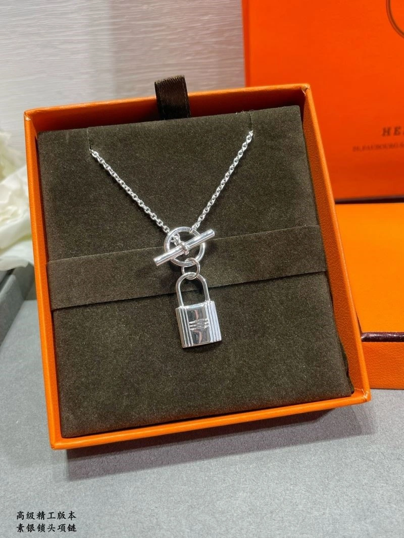 Colorful Hermes Necklaces 246977