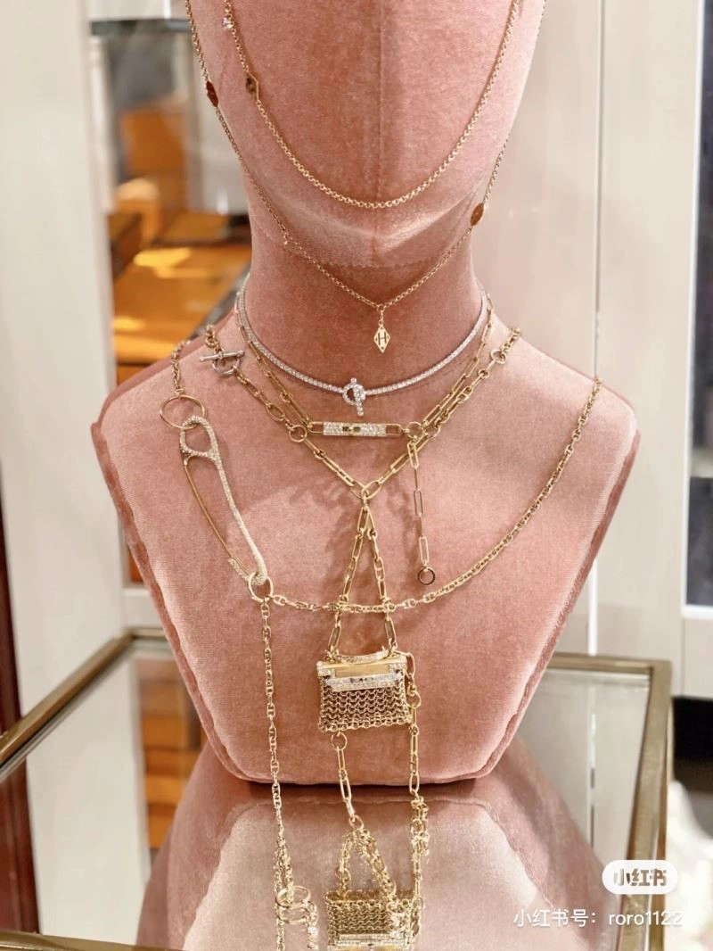 Contemporary Hermes Necklaces 246957