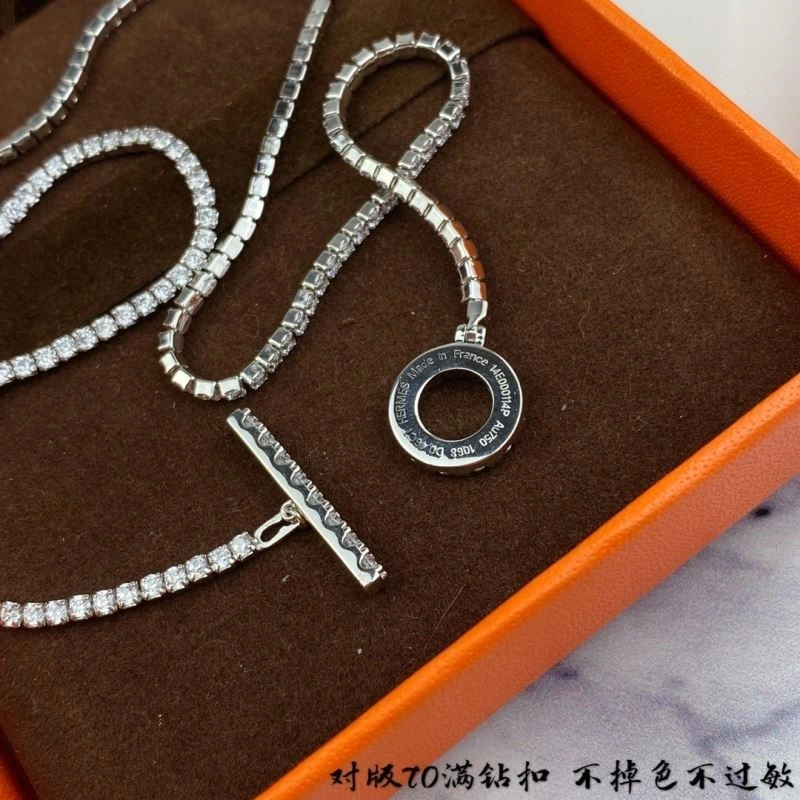 Contemporary Hermes Necklaces 246957