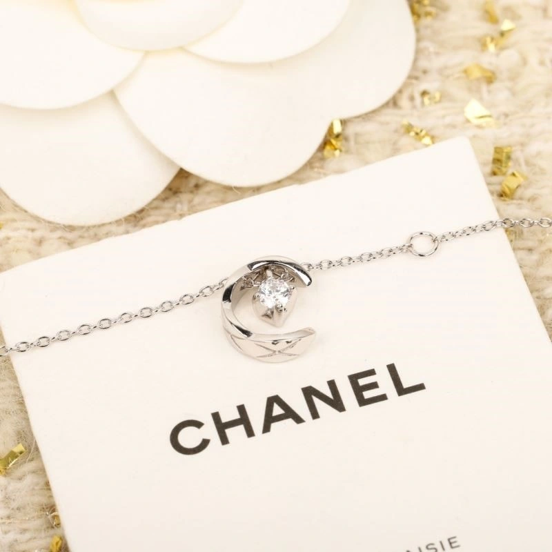Cozy Hermes Necklaces 246905