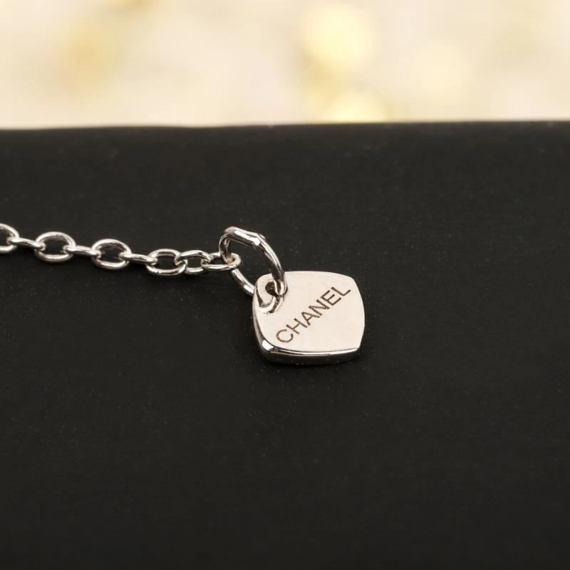 Cozy Hermes Necklaces 246905