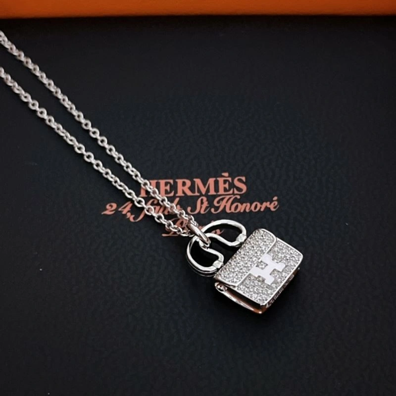 RelaxedFit Hermes Necklaces 246873