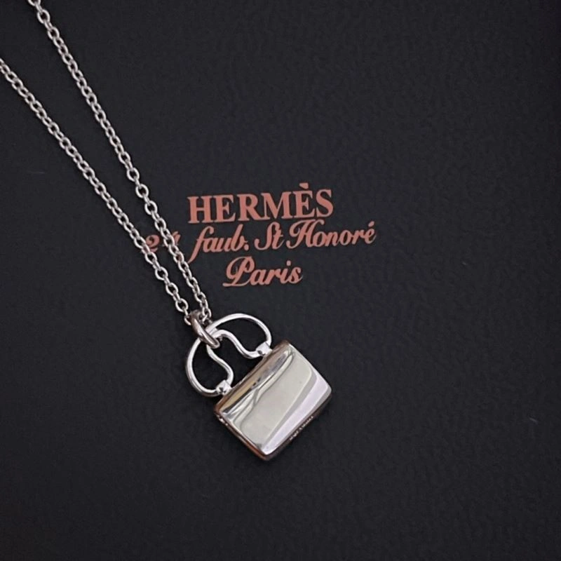 RelaxedFit Hermes Necklaces 246873