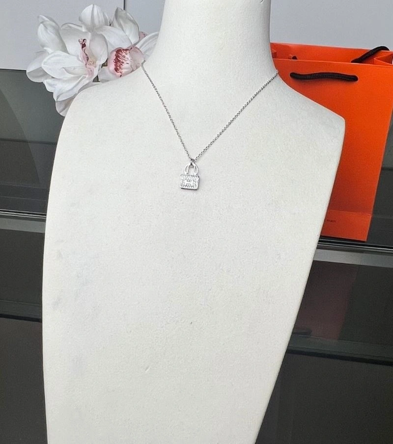 Hermes Necklaces Stretchable 246882