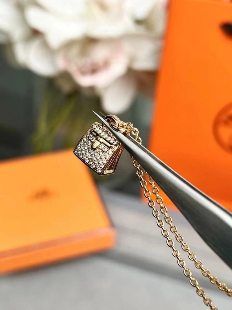 FashionForward Hermes Necklaces 246890