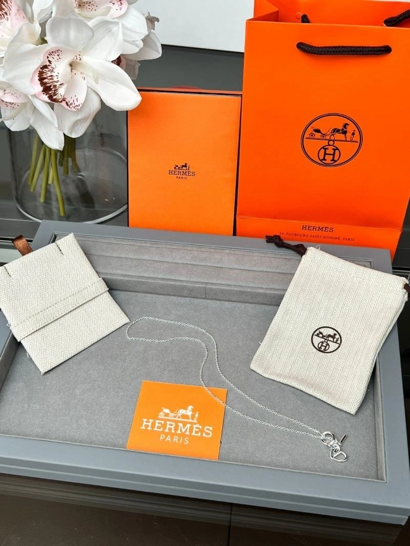 Unique Hermes Necklaces 246891