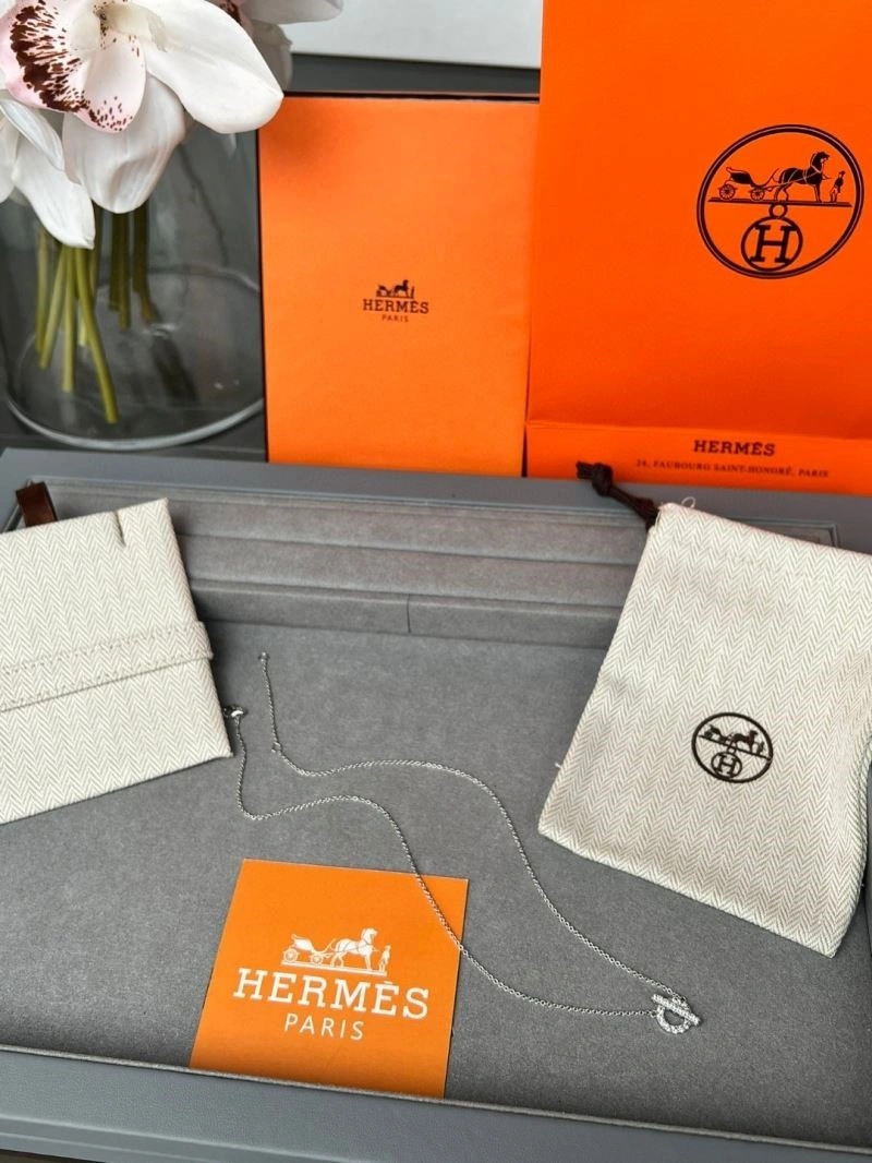 Contemporary Hermes Necklaces 246897