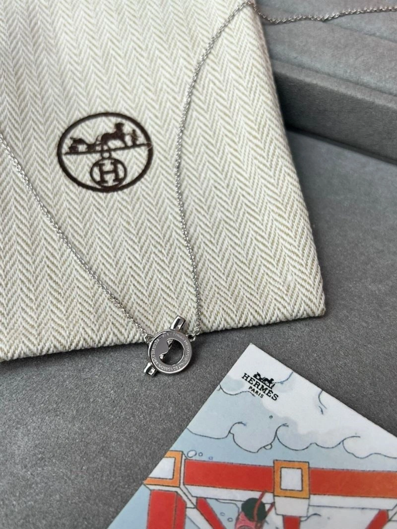 Contemporary Hermes Necklaces 246897