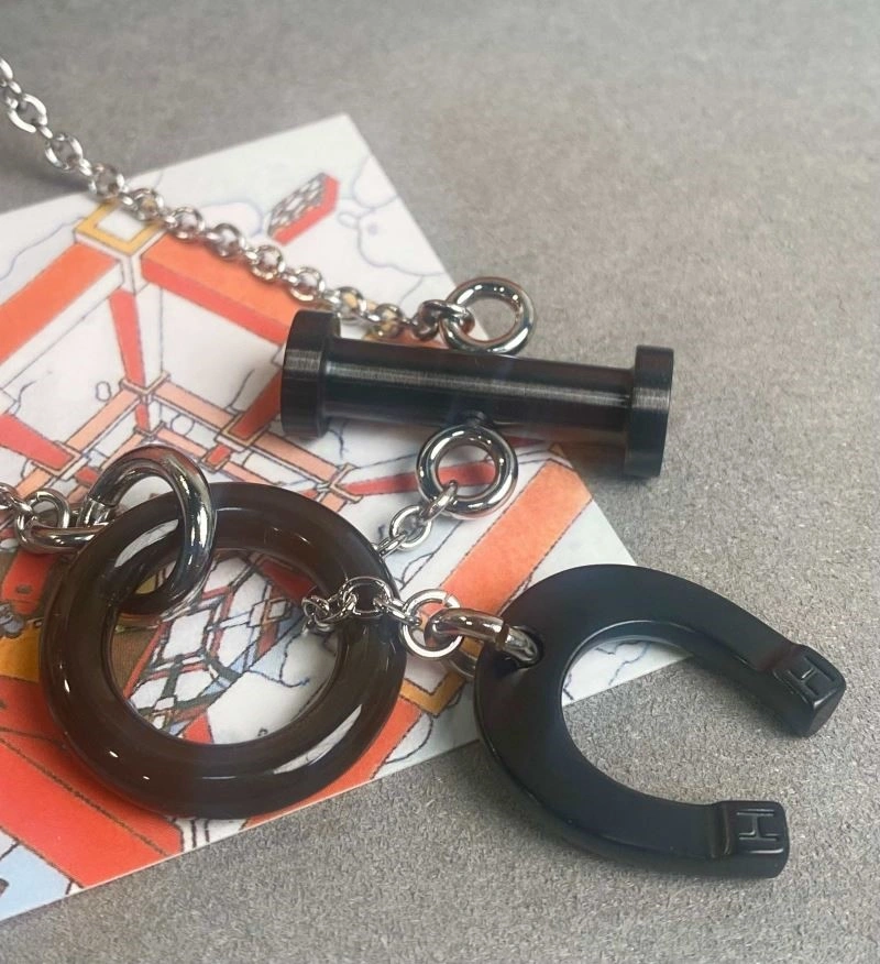 Trendsetting Hermes Necklaces 246842