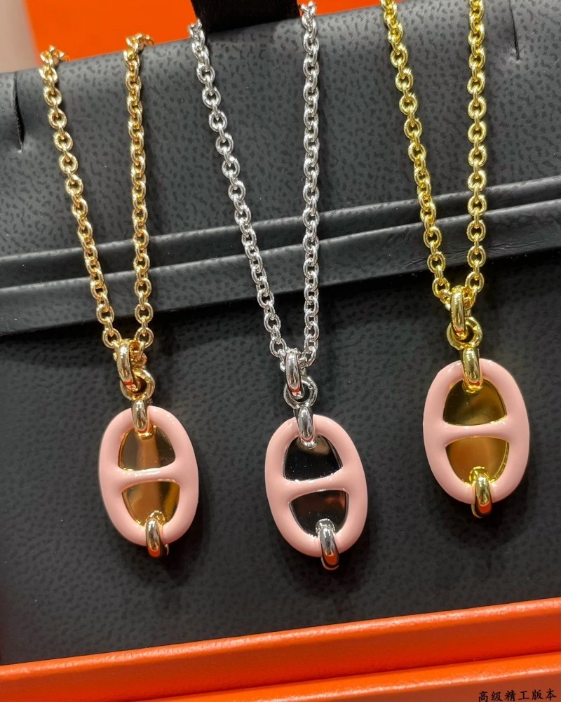 Functional Hermes Necklaces 246848