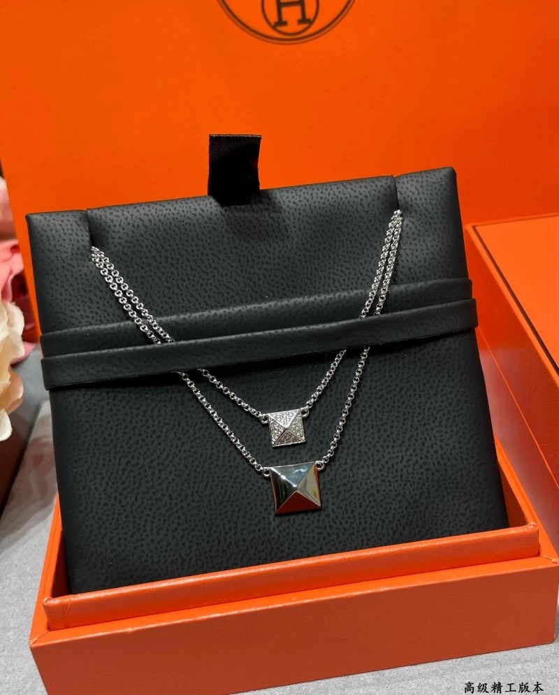 Hermes Necklaces Breathable 246775