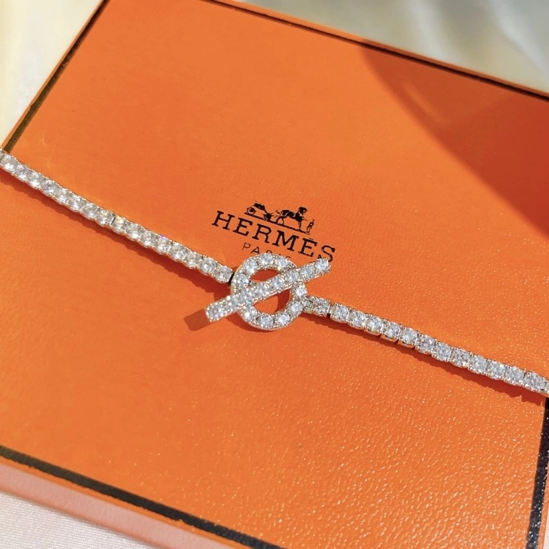 SunProtective Hermes Necklaces 246748