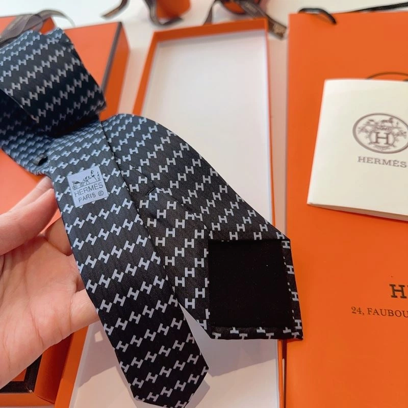 FashionForward Hermes Neckties 268792