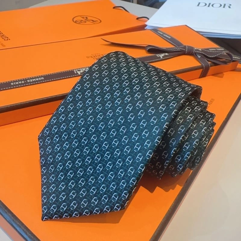 Hermes Neckties ZipUp 268687