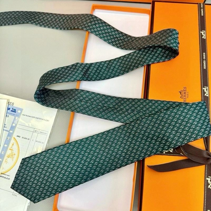 Hermes Neckties FreshLook 268628