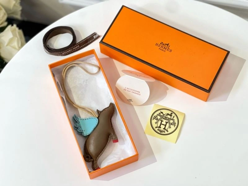 Hermes Ornaments Unisex 270246
