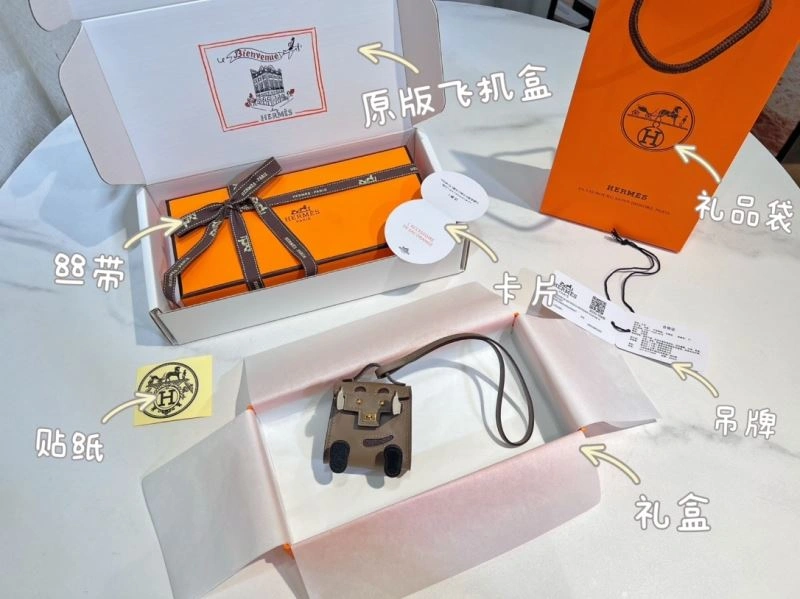 Hermes Ornaments Stylish 270241