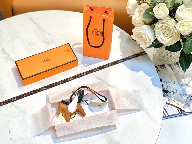 Hermes Ornaments Efficient 270234