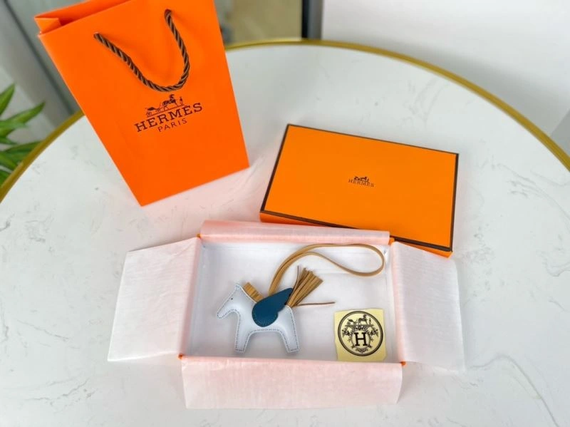 Hermes Ornaments FashionForward 270233