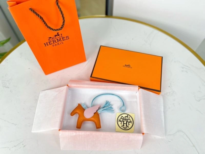 Hermes Ornaments FashionForward 270233
