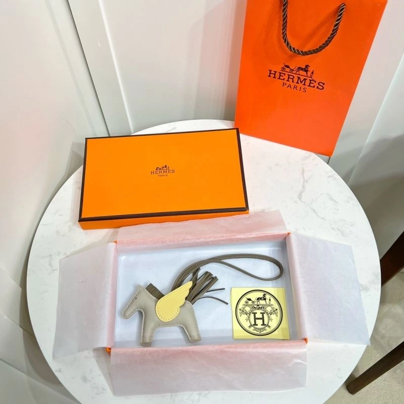 UrbanStyle Hermes Ornaments 270235